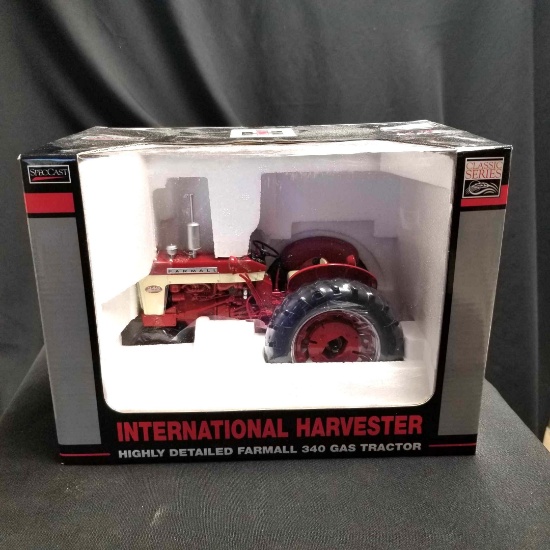 1/16 Scale SpecCast IH Highly-Detailed 340 Tractor-NIB