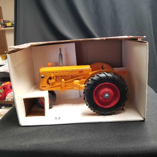 1/16 Scale 1993 Collector Addition MM Tractor-NIB