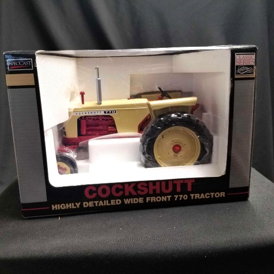 1/16 Scale SpecCast Classic Series Cockshutt Highly Detailed 770 Tractor-NIB