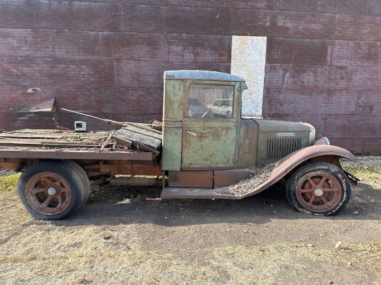 1931 INTERNATIONAL TRUCK