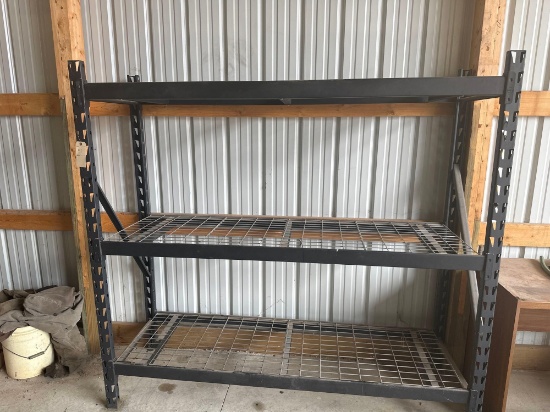 ADJUSTABLE METAL STORAGE RACK