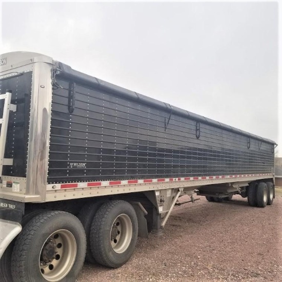 2022 WILSON DWH650B PACESETTER BLACK GRAIN TRAILER