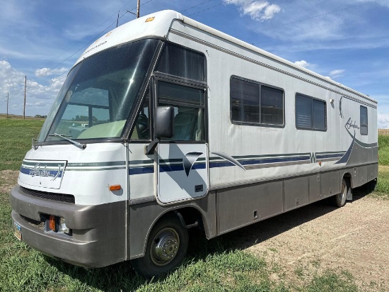 Winnabago Adventure Motorhome