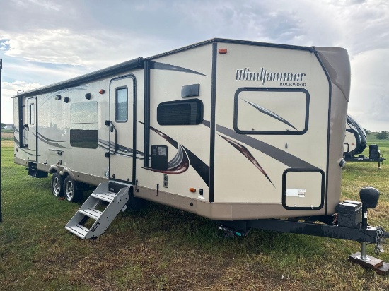 Windjammer Pull-type Camper