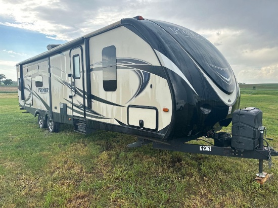 Premier UltraLite Pull-type Camper