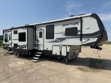 Keystone Raptor Camper/Toy-Hauler
