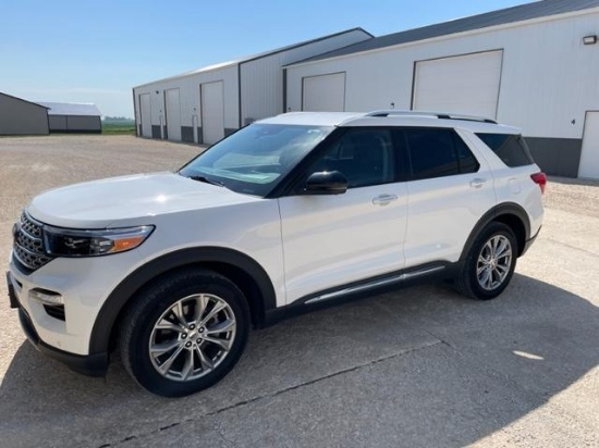 2021 Ford Explorer Limited 4WD Vehicle