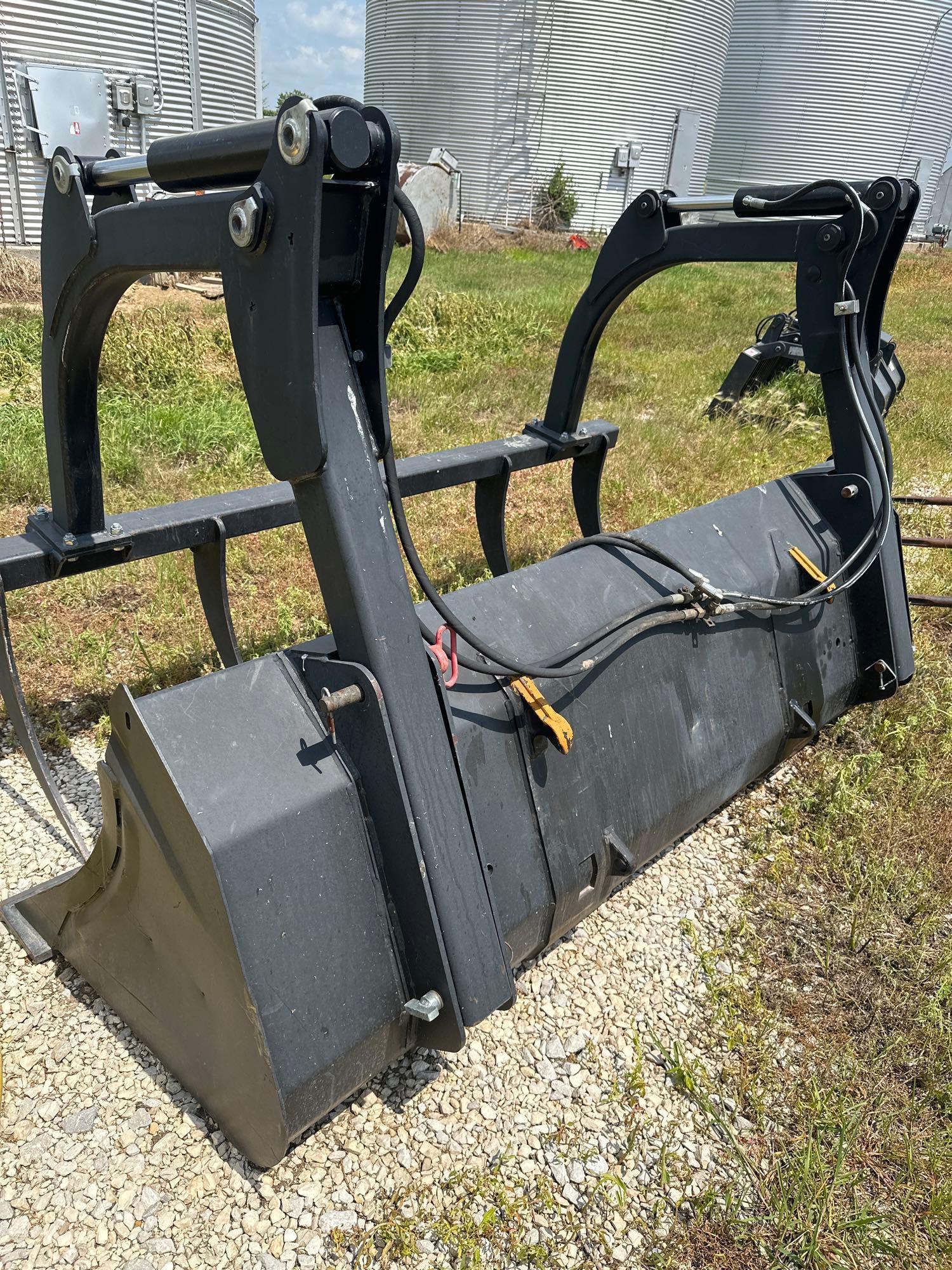 ALOQUICKIE ROUND BALE GRAPPLE BUCKET Proxibid