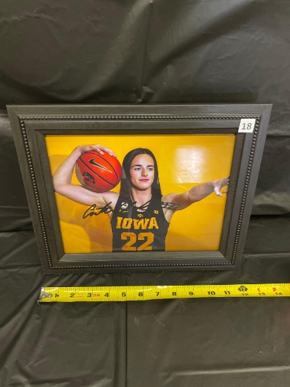 Caitlin Clark - Iowa Hawkeyes Autograhed Glass Framed Picture, 12'' x 10''
