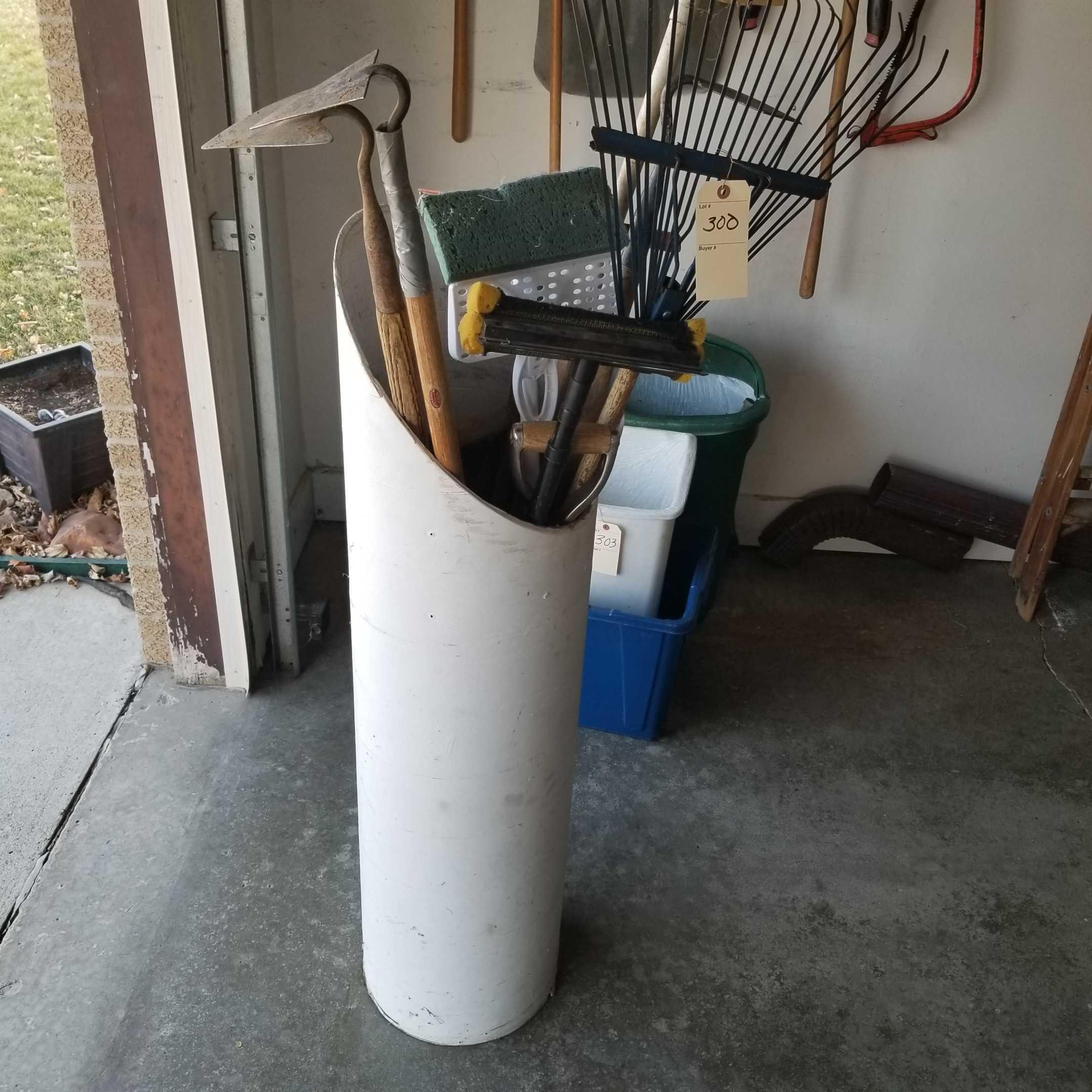 GARDEN TOOL ASSORTMENT inc SPADES and HOES Proxibid