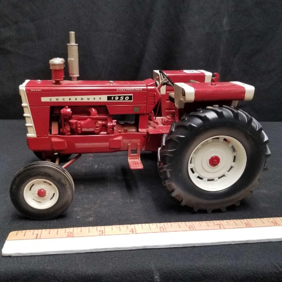 COCKSHUTT "1950" TRACTOR, RED, OPEN STATION, 2WD WIDE FRONT, 3 POINT