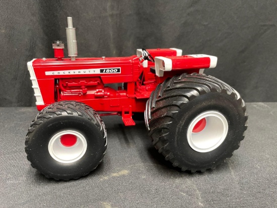 1/16th Scale Factory Terra Tire Cockshutt 1800 Tractor w/3 pt., Fenders, large wide tires
