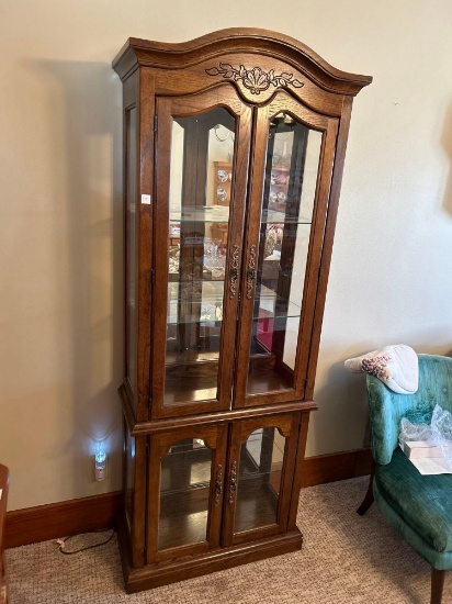 Really nice china hutch, lighted, 27''...W x 13''...D x 72.5''...H. Quality!! ... ...