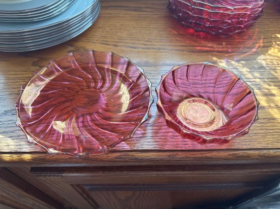 Vintage cramberry swirl bowls and plates......Shipping