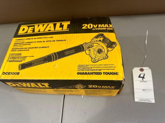 DeWalt blower