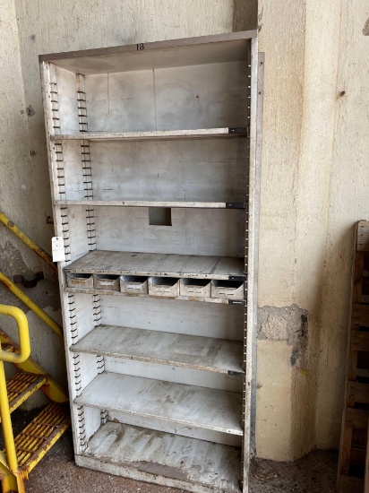 Steel shelving cabinet