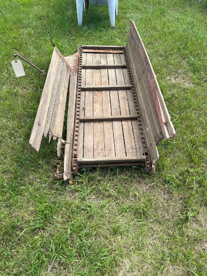VINTAGE TIN PLANTER BOXES w/ LIDS