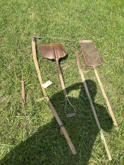 BUNDLE FORKS, GRAVEL SIFTER SPADE, and SHOVEL