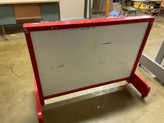 4 ft x 3 ft Portable Chalkboard/Whiteboard on Wheels