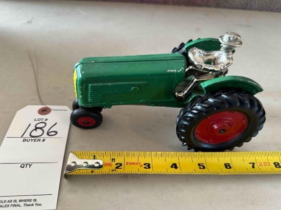 Cast Oliver toy tractor