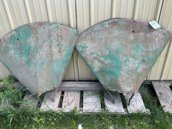 OLIVER CLAM SHELL FENDERS