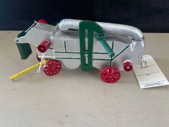 RED RIVER SPECIAL REPLICA THRESHING MACHINE
