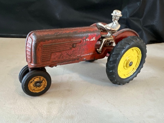 ARCADE OLIVER "70" TRACTOR, MODEL, MAN, RED, CAST