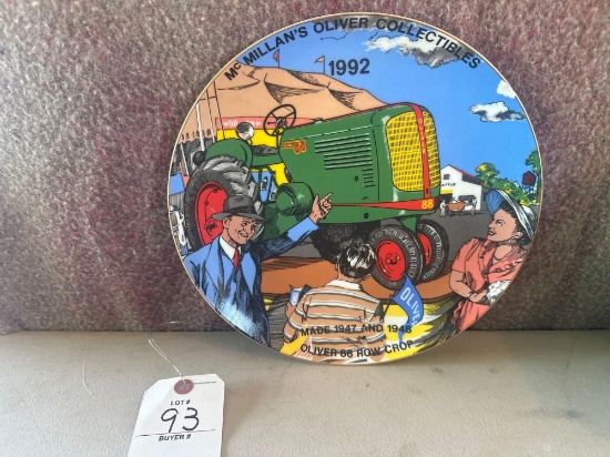 Collectible Oliver plate