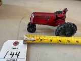 Auburn Cast tractor/man