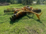 TANDEM DISK , PULL TYPE, HYDRAULIC LIFT