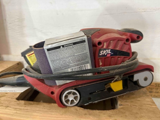 Skil belt sander