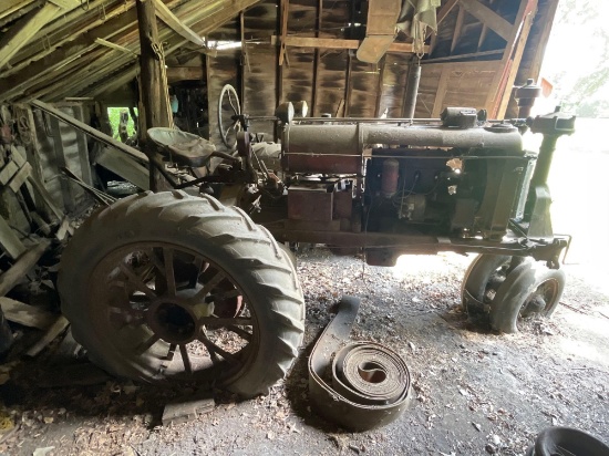 McCormick Deering Farmall F-20 Tractor w/NF Non Runner, engine not stuck