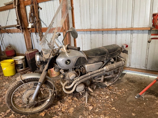 1967 Honda 160 Motorcycle w/Windshield, Only 6869 miles