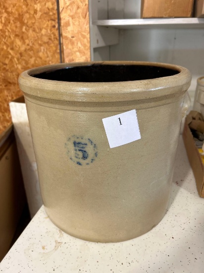 Western Stoneware 5 gal. crock. (Excellent)