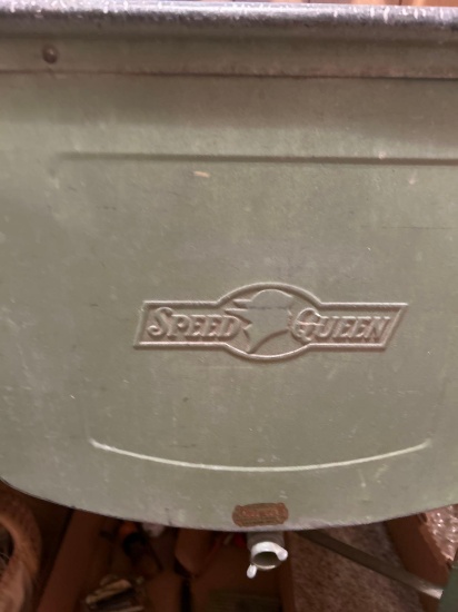 Ideal Speed Queen double galvanized rinse tub (NICE)