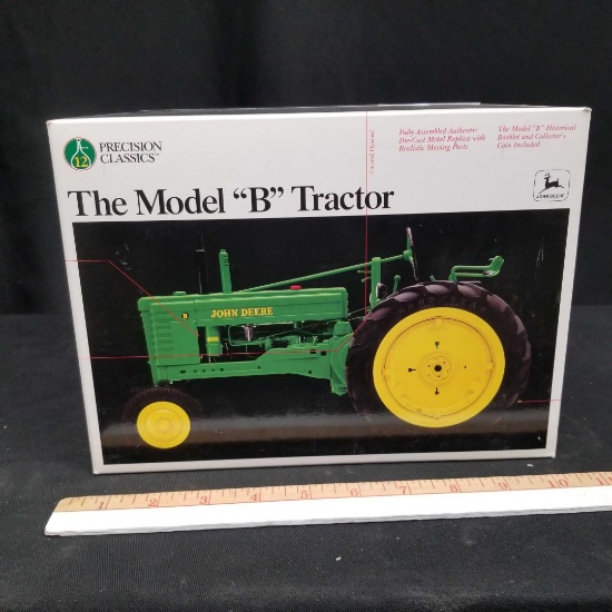 1/16 Scale Ertl Precisions Classics JD Model B-NIB