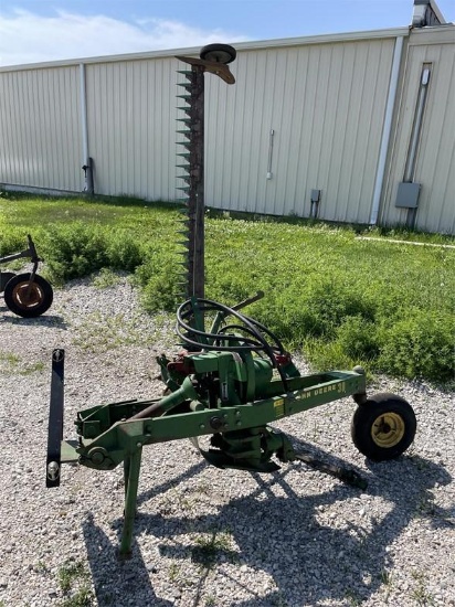 John Deere No. 38 Sickle Mower, 7' bar, Has 3 pt. attachment Hook up