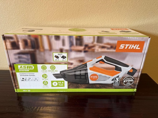 Stihl SEA20 10.8V Battery Handheld Vacuum w/Charger - NIB