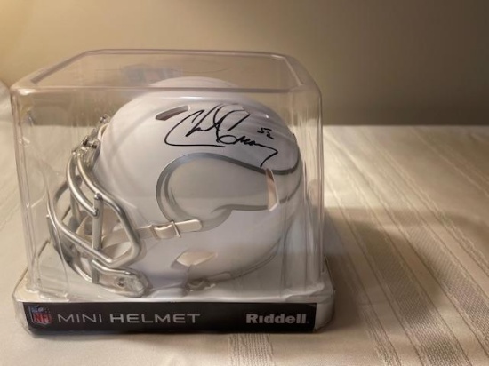 Chad Greenway Minnesota Vikings Autographed Riddell Mini FB Helmet in case