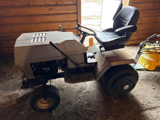 Craftsman Lawn Tractor w/18hp Briggs & Stratton motor and Rear Tiller