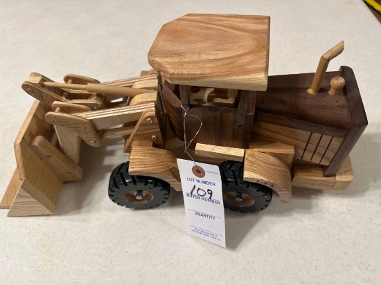 Handcrafted wheel loader