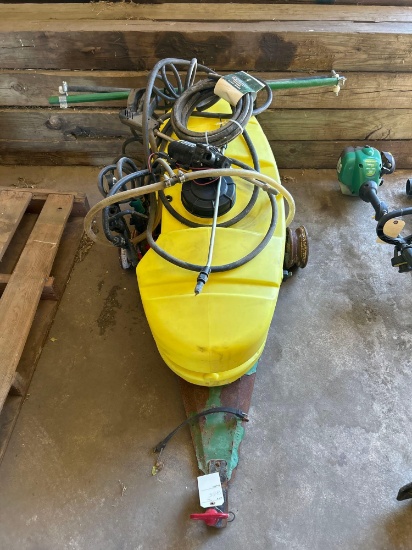 Pull type sprayer, extra pump included