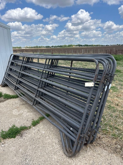 8 15 corral panels