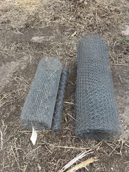 3 rolls of chicken wire