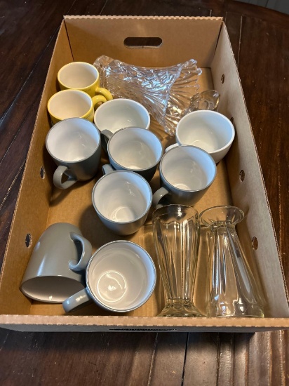 Assorted coffee cups, clear glass cups