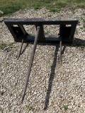 Rupp MFG bale spear Universal attachment