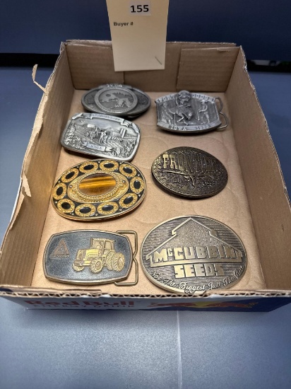 7 ct. Collectible Belt. Buckles