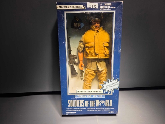 Soldiers of the World Vietnam War 716th Battalion Action Figures-NIB