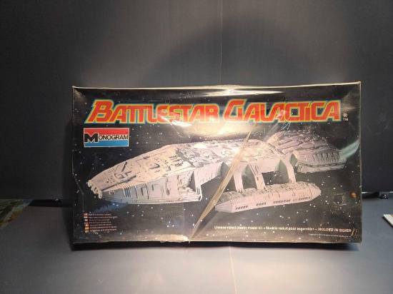 Monogram Battle Star Galactica Model Kit