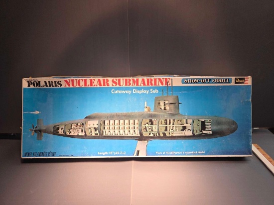 Revell 1/260 scale Polaris Nuclear Submarine Model kit
